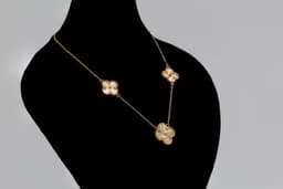 گردنبند طلا 18 عیار زنانه طلانیوم طرح ونکلیف کد T-002