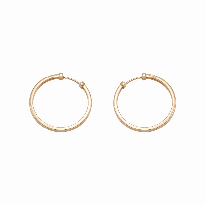گوشواره طلا 18 عیار زنانه طلانیوم مدل حلقه ای طرح کارتیه لاو