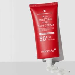 کرم ضد آفتاب مدی کیوب مدل Red Moisture Real SPF 50